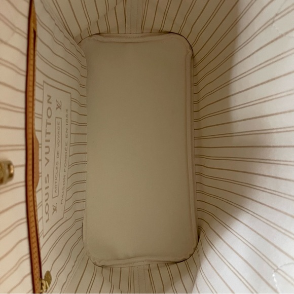 Louis Vuitton Neverfull MM Damier Azur with pouch - Picture 10 of 16